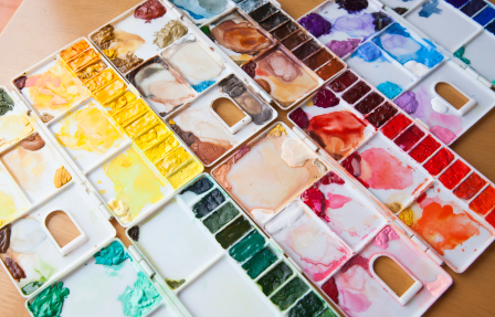 似顔絵師派遣似顔絵の道具「ブラシ」大阪府,大阪市,堺市,東大阪市,枚方市,豊中市